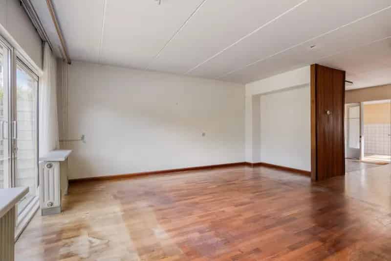 Ruime Gezinswoning Molenwijk 4 Slaapkamers Veel Potentie