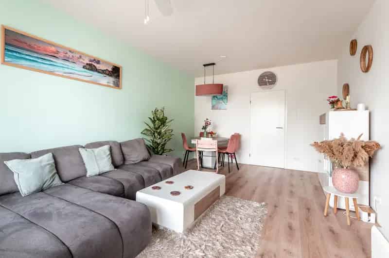 Appartement Te Koop , 2, Esdoornlaan, Zwanenburg, Noord-Holland