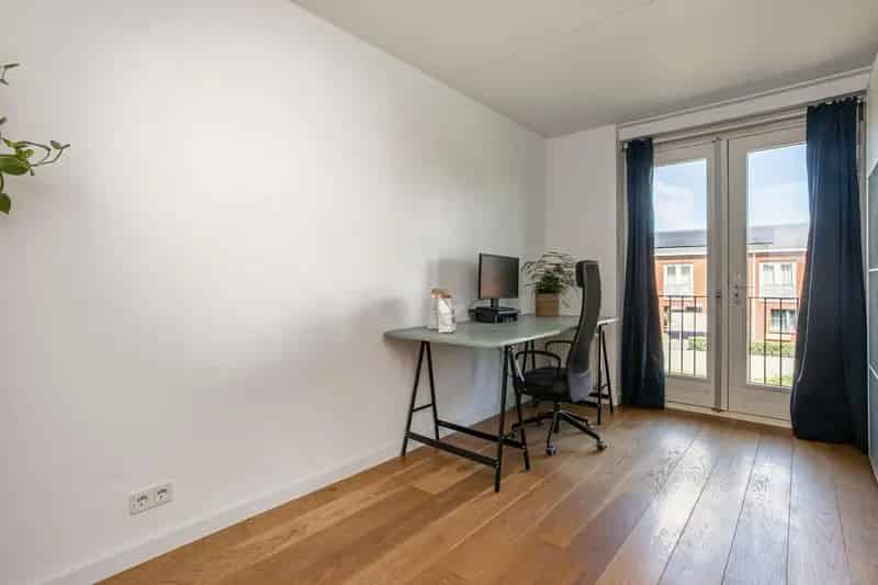 Utrecht Leidsche Rijn: 4 Slaapkamers Eenfamiliewoning 148m² Tuin Parkeerplaats