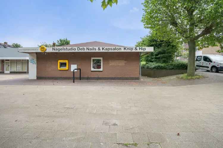 Commerciële Unit Zevenhoven 95m² Dorpsplein