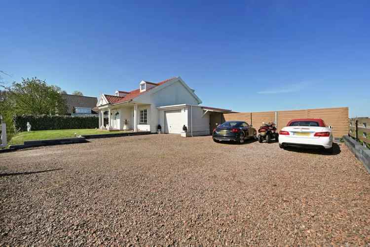 Huis te koop: Middel Broekweg 83 2675 KJ Honselersdijk 