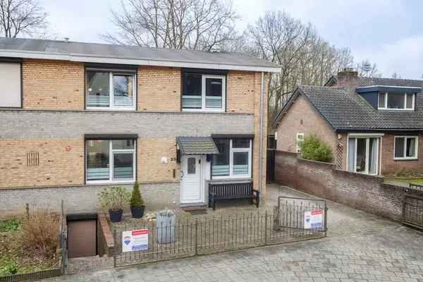 Ruime Hoekwoning te Roermond Kitskensdal 3 slaapkamers Garagebox