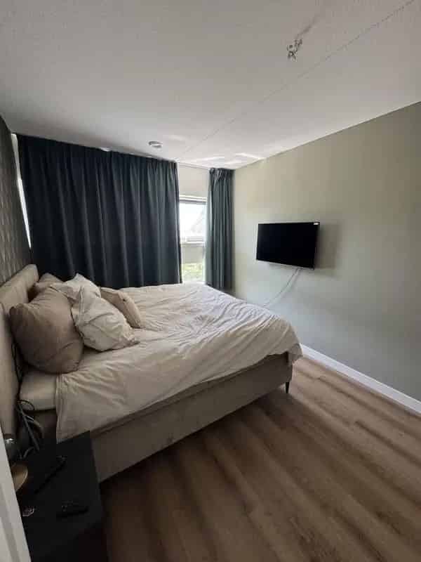 Appartement Almere 2 kamers 54m2 begane grond