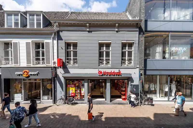 Winkel te Koop Tilburg Heuvelstraat 1017m² Herontwikkeling