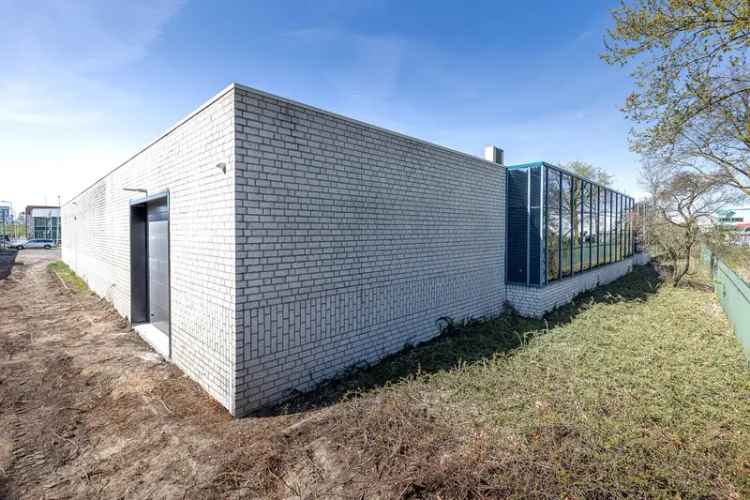 Bedrijfshal Eindhoven te huur 1090m2 Opslag Assemblage Randweg