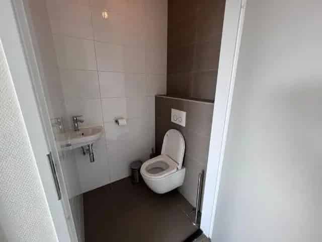 Te Huur Appartement Almere 87m2 2 slaapkamers Loggia Parkeerplaats