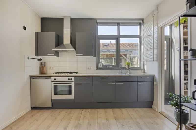 Tussenwoning Naaldwijk Zonnige Tuin 2 slaapkamers