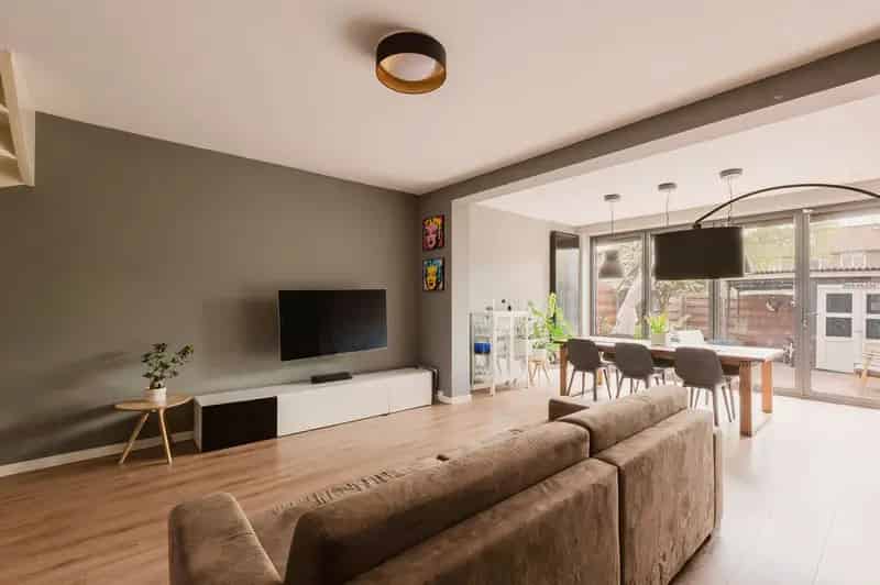 Amsterdam West - Gerenoveerde Tussenwoning 3 Slaapkamers 108m2