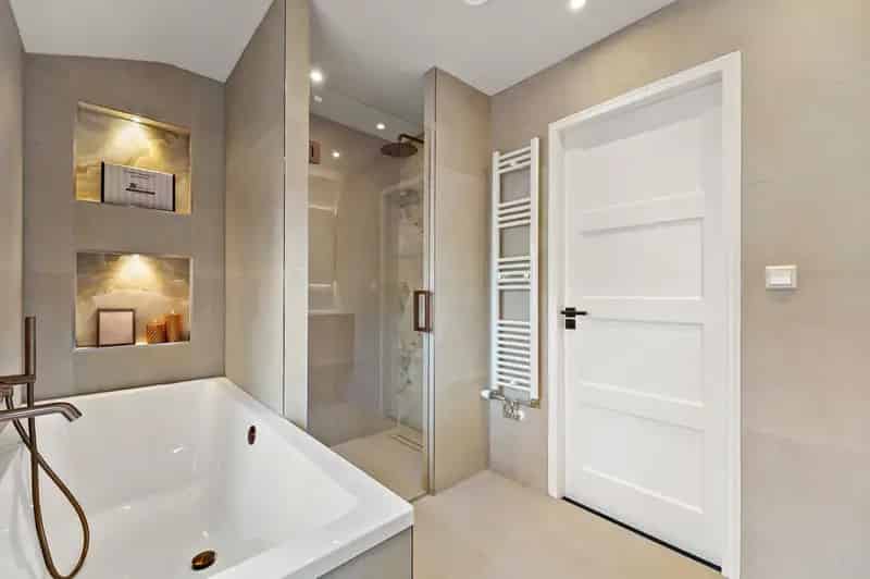 Huis te koop Wateringen Kwaklaan - Luxe gerenoveerde woning
