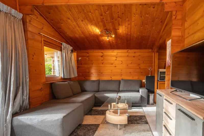 Houten Recreatiewoning Markelo Compleet met Inboedel