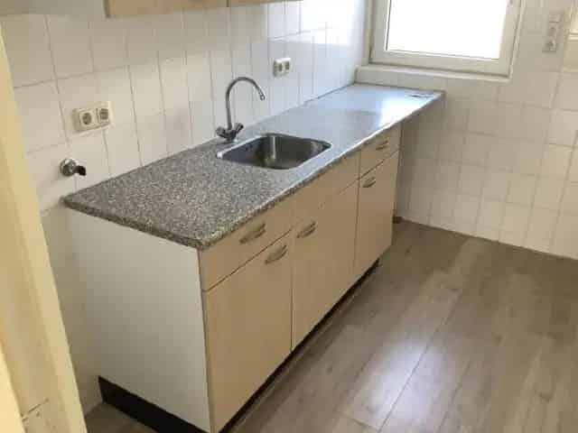 Te Huur: 2-Kamerwoning Emmeloord - Zolderkamer en Tuin