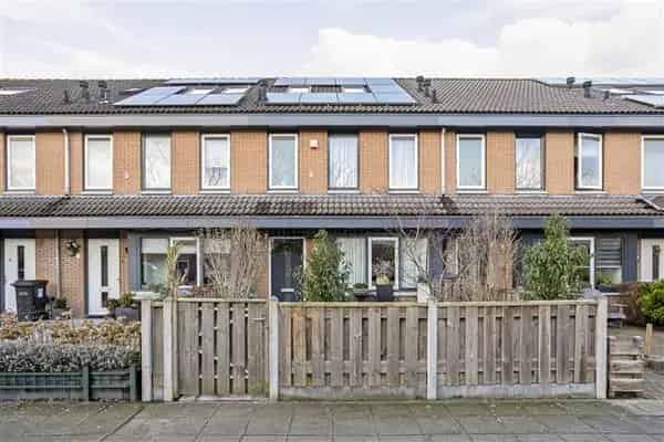 Moderne Familiewoning in Tussen de Vaarten