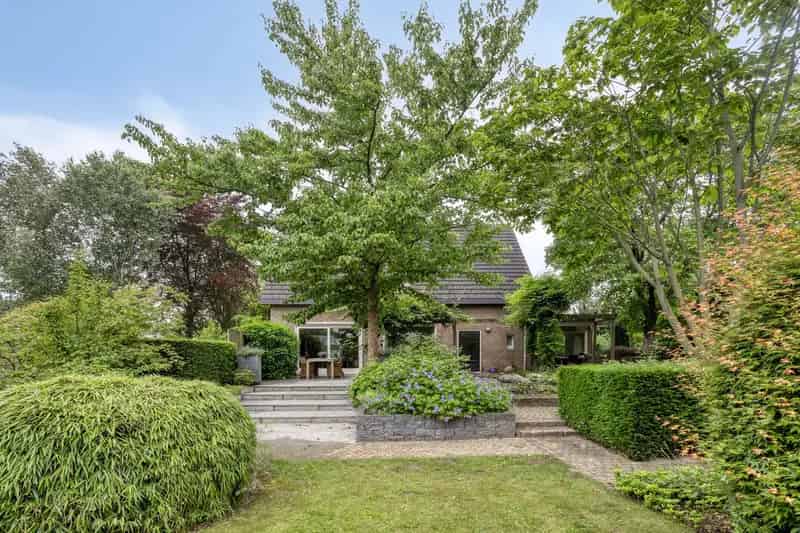 Luxe Villa Heesch Nabij De Maashorst