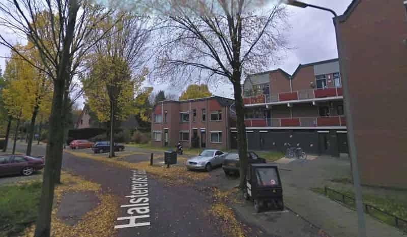 Halsterenstraat 151: Nabij OV, parken en winkels