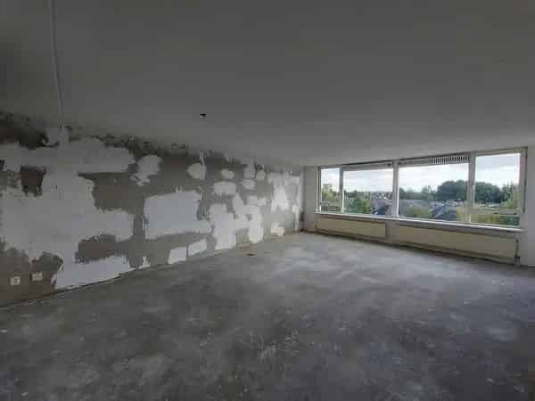 Ruim 3-kamer appartement 86m2 Louwersplein