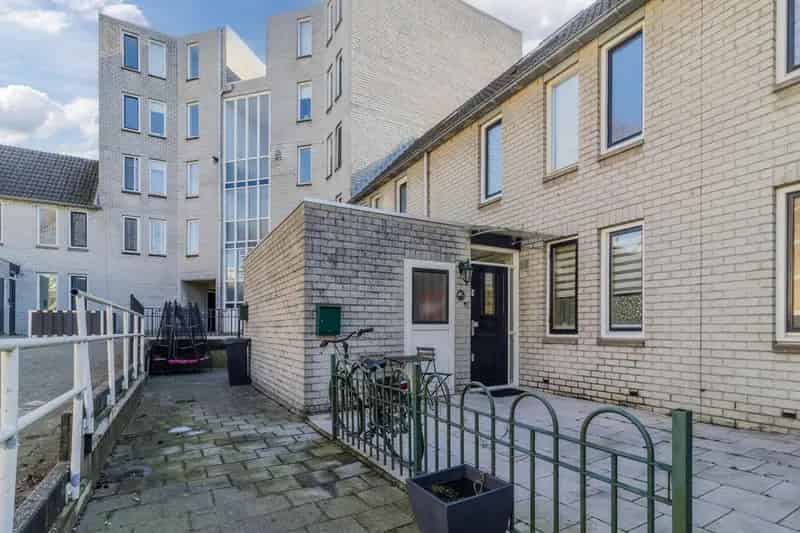 Ruime Eengezinswoning Schiedam 5 Slaapkamers Moderne Keuken Tuin