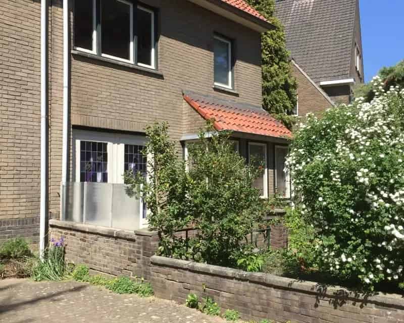 Kamer in Schitterend Huis Nabij Centrum