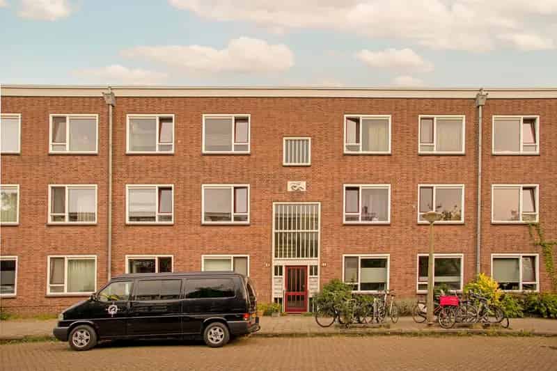 Appartement te koop Watergraafsmeer 68m2 2 slaapkamers balkon eigen grond