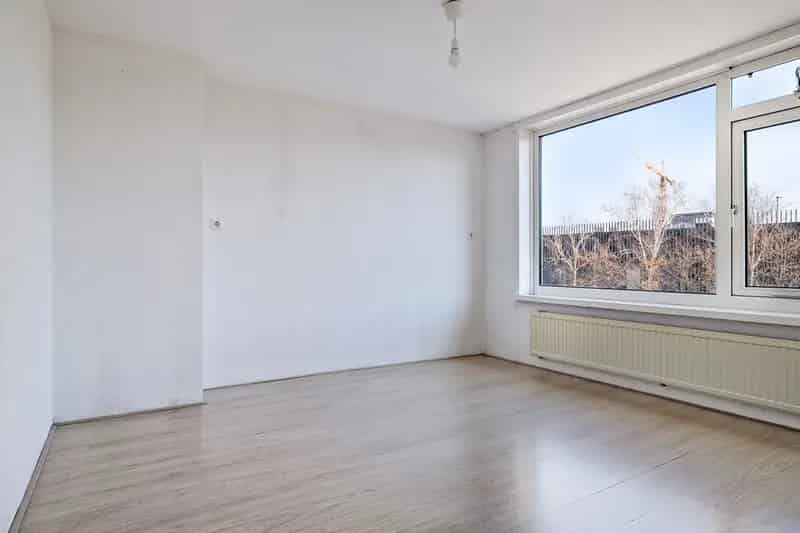 Tussenwoning Beverwijk Kerkbeeklaan 3 Slaapkamers Tuin