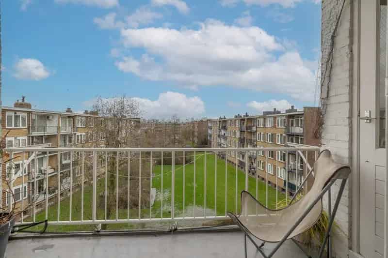 Appartement te koop Weesp: 3-kamer appartement nabij station