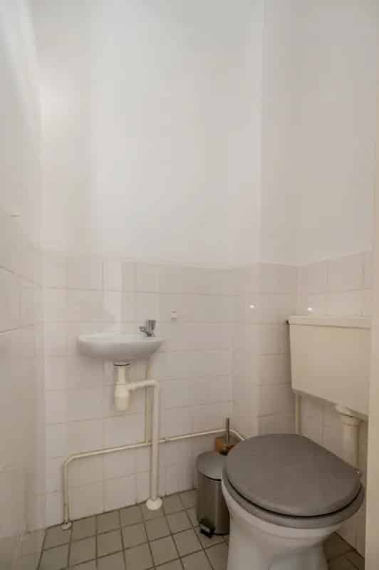 Geringeerde Tussenwoning Almere 3 slaapkamers Nabij Voorzieningen
