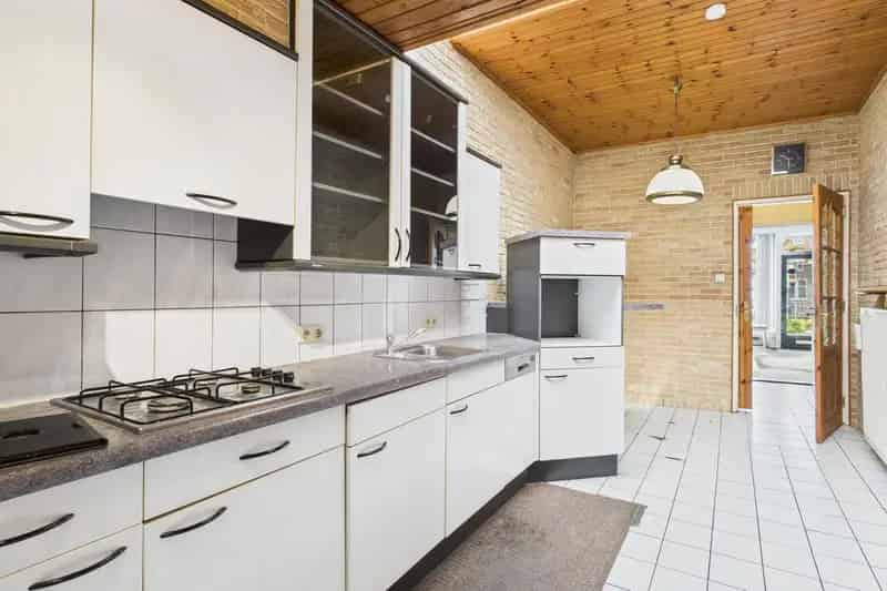 Ruime Opknapper Sas van Gent Jachthaven Uitzicht