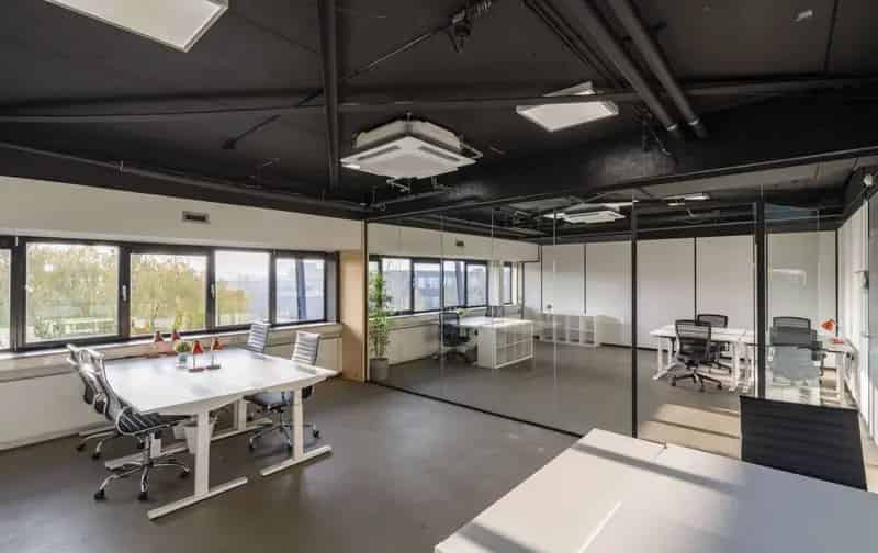Bedrijfsruimte huren Almere: Kantoor Studio Opslag