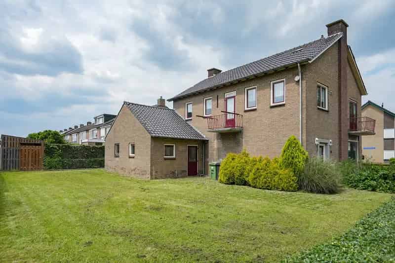 Huis te koop Doornenburg: Wonen en werken combineren of splitsen