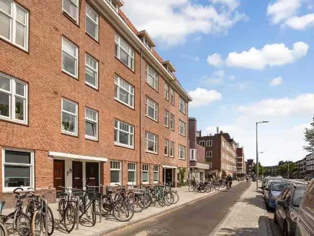 3 Kamerappartement Amsterdam West  Postjesweg gerenoveerd 2019
