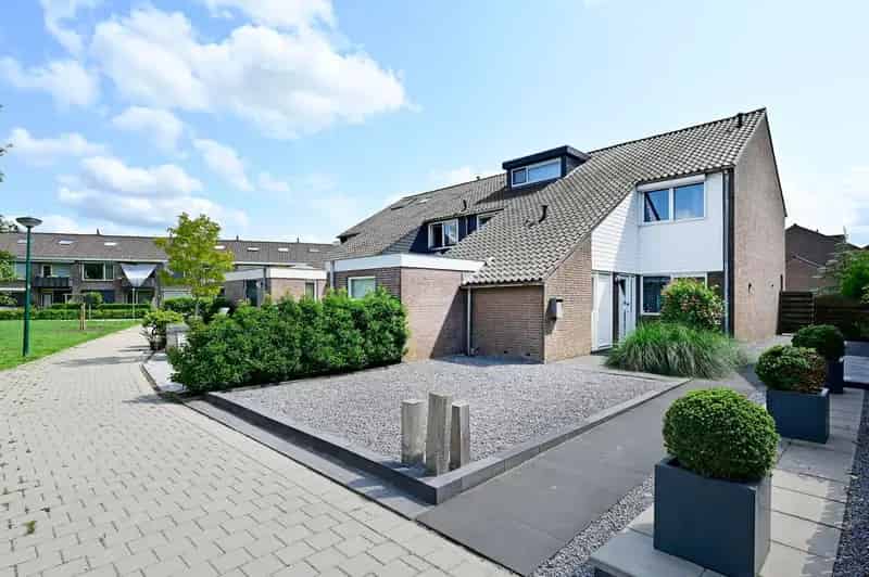 Huis te koop: Scholekster 7 3628 CG Kockengen | Funda
