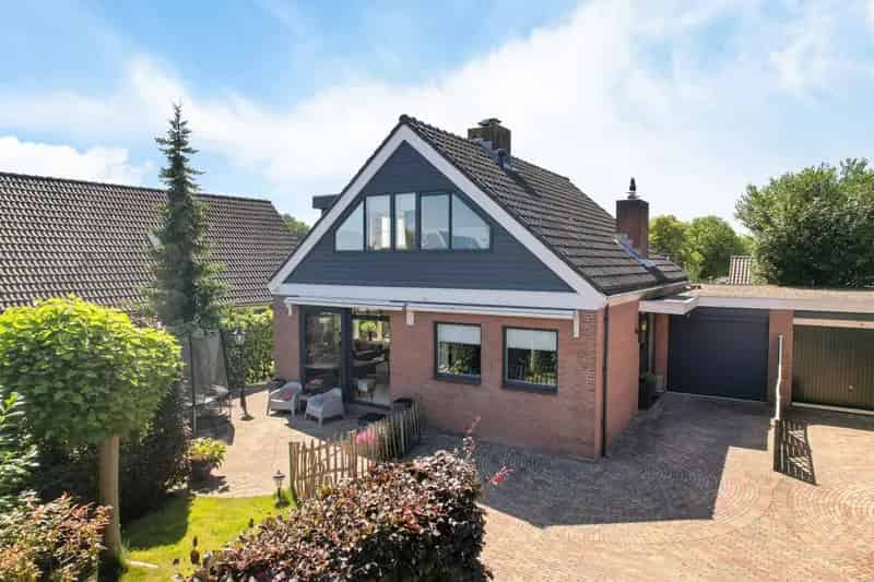 Luxe Geschakelde Villa in Bleiswijk