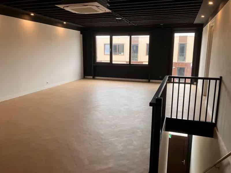 Bedrijfshal Utrecht | Zoek bedrijfshallen te koop en te huur: Overvliet 45 3545 NG Utrecht 