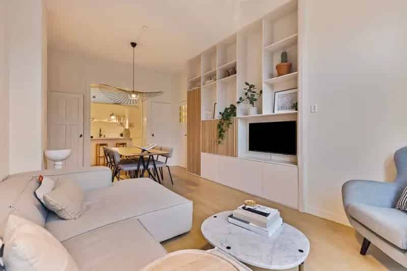 5 Kamer Benedenwoning met Souterrain en Ruime Tuin