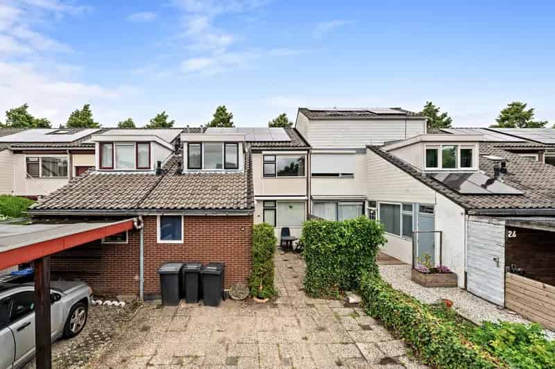 Ruime gezinswoning Bergschenhoek 4 slaapkamers royale tuin