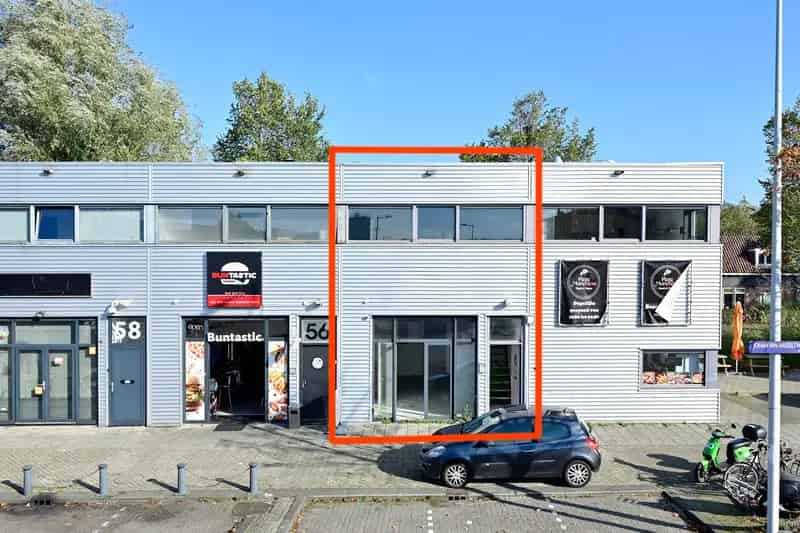 Bedrijfshal Amsterdam Noord te Huur 128m2