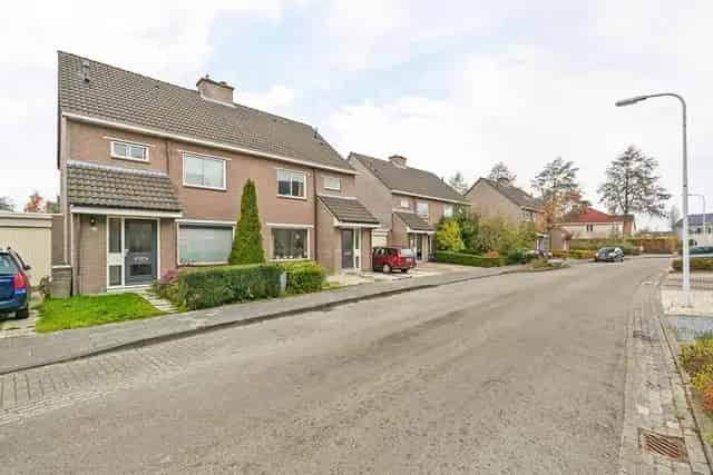 Eengezinswoning Drachten 5 kamers te huur