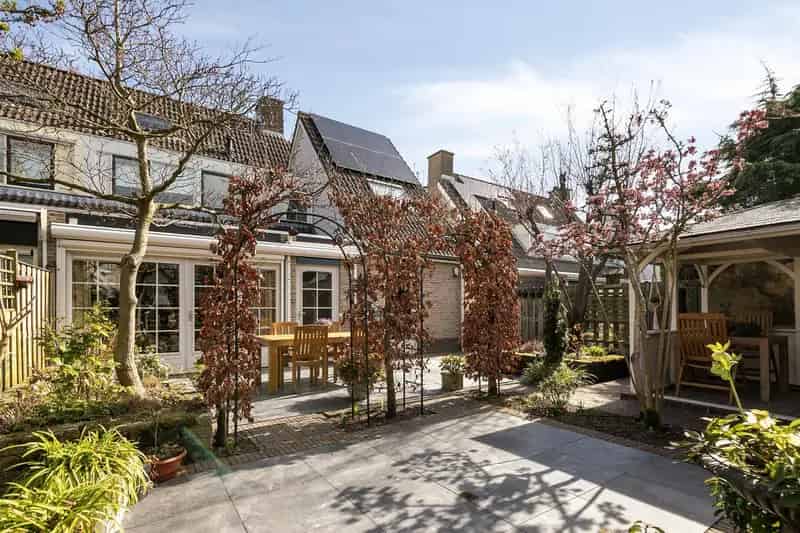 5 Slaapkamers 2 1 Kapwoning Heinenoord 160m2 Energielabel A