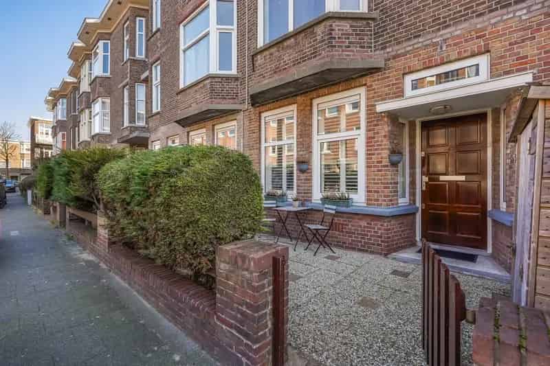 Appartement te koop Hoog Buurlostraat Den Haag
