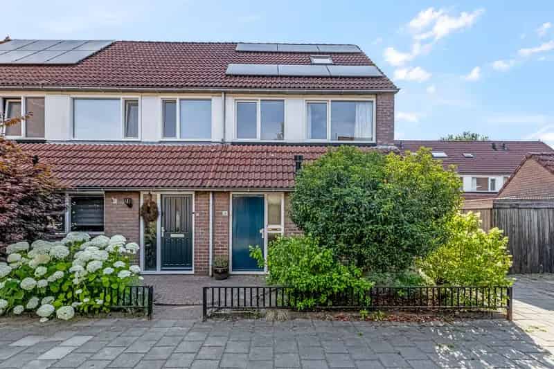 Huis te koop Aalbeek Ede 3 slaapkamers moderne keuken