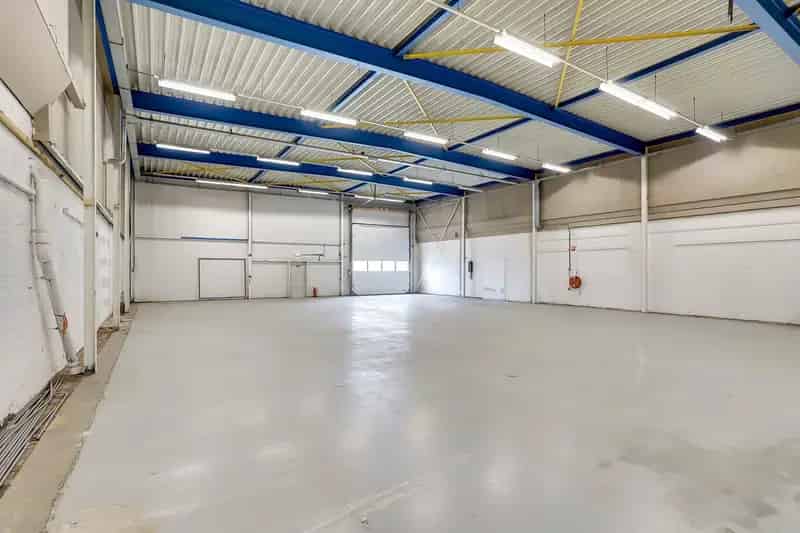 Bedrijfshal Leeuwarden te Huur 614m²