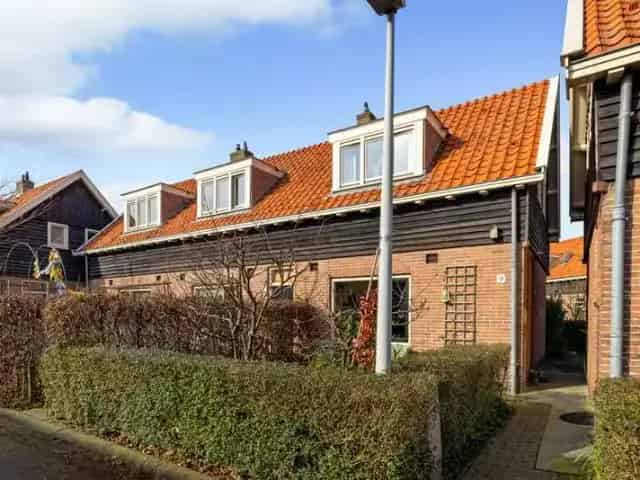 Knusse Hoekwoning Disteldorp 47m2 Tuin Nabij Van der Pekbuurt