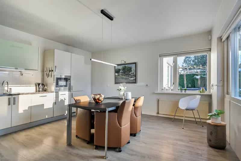 Moderne woning A+++  grote tuin  levensloopbestendig