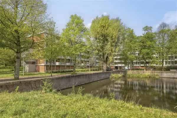 Ruim Appartement Amsterdam Noord 92m2 Balkon Twee Slaapkamers