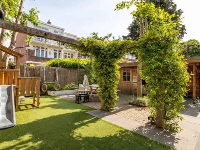 Ruime Parterrewoning 3 Slaapkamers Den Haag Vruchtenbuurt
