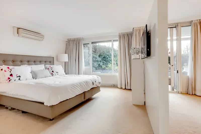 Luxe Parterre Appartement Buitenveldert 107m2 Tuin