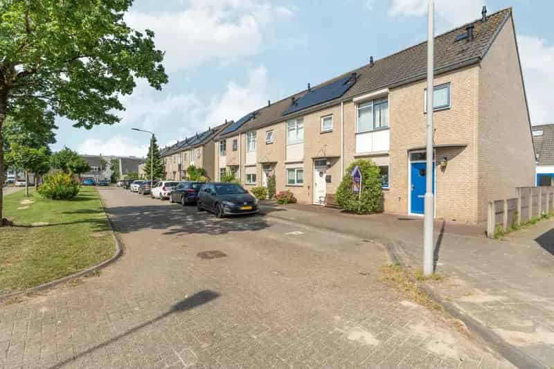 Huis te koop Arnhem Rijkerswoerd: Royale hoekwoning 3 slaapkamers