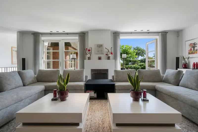 Huis te koop Den Ilp 280m2 Villa Aan Het Water