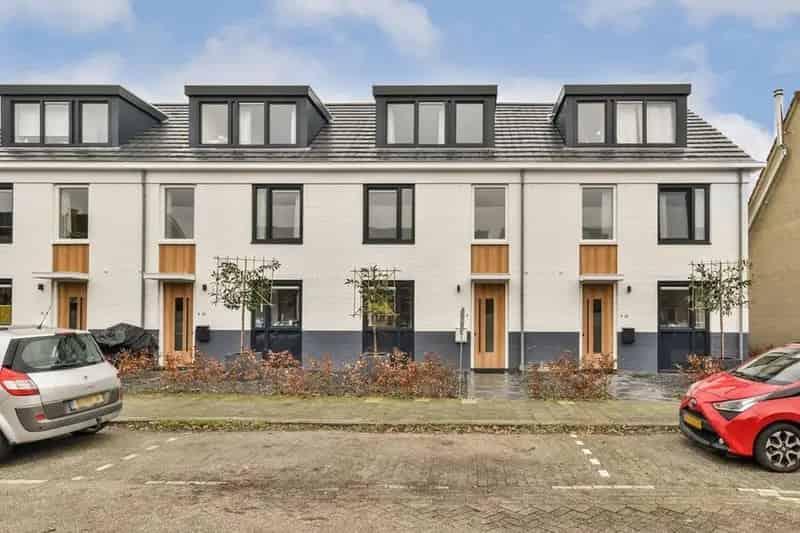 Luxe Duurzame Tussenwoning Maartensdijk Te Huur of Te Koop