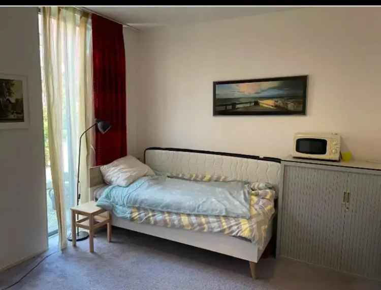 Luxe kamer Delft Centrum - Prive badkamer - Inclusief meubels