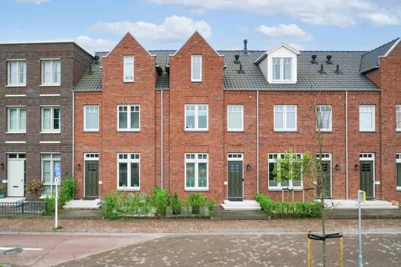 Huis te koop Vathorst Amersfoort: Moderne gezinswoning 122m2